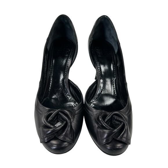 Vintage Givenchy Black Leather Flower Closed Toe Womens 36.5 / US 6.5 AS IS - Picture 1 of 11